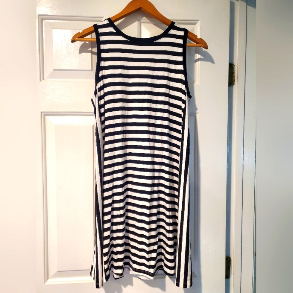 LOFT Outlet Black and White Stripe knit dress Small Petite